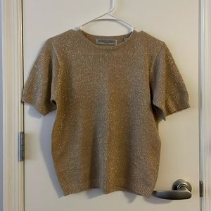 Amanda Smith Evening Gold Short Sleeve Knit